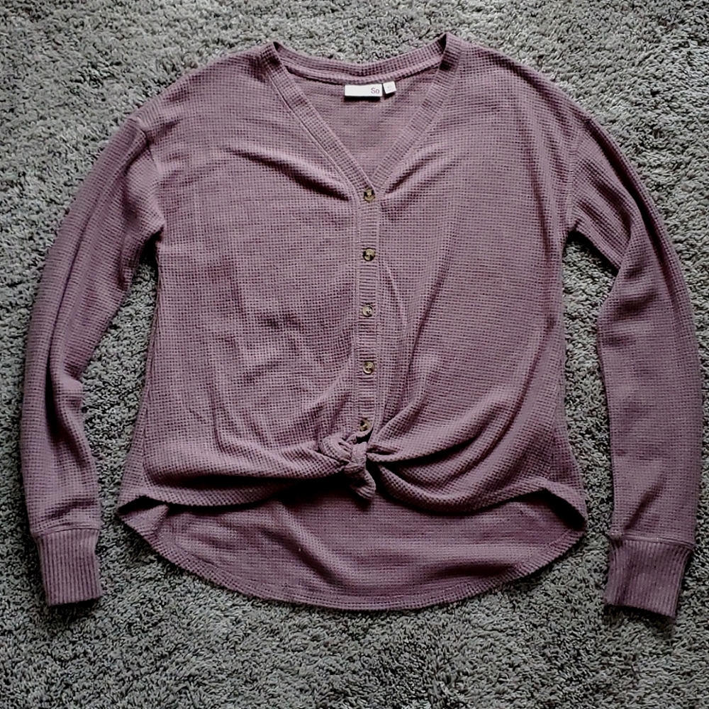 SO size XS waffle sweater